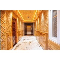 Naina Range - Golden Oak by The Lake Hill