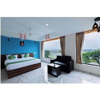 Alwaye - Treebo Airsuit