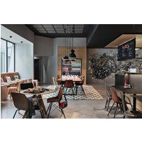 Saint-Exupéry - Moxy Lyon Airport