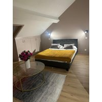 Givet - Gîtes by Hôtel Les Reflets Jaunes