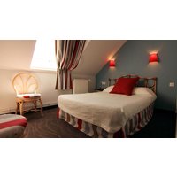 Saint-Vaast-la-Hougue - Logis Hotel Les Fuchsias