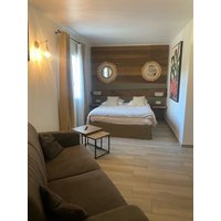 LʼÎle-Rousse - Hôtel & Restaurant Les Mouettes