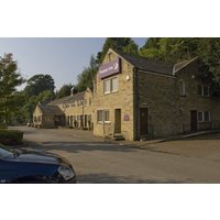 Huddersfield - Premier Inn Halifax South