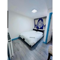 Bolton - OYO Unique Private Rooms - Bolton Central, Free Parking