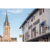 Limonest - Logis Hôtel Tante Yvonne & son restaurant semi-gastronomique - Lyon Nord