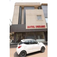 Karnāl - HOTEL DREAMZ