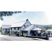 Llanvihangel Crucorney - Roadhouse Llanwenarth