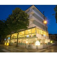 Rimini - Hotel Crystal con Piscina Estiva Privata - SPIAGGIA INCLUSA con Formula All Inclusive 7 notti
