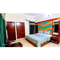 Karachi - Gulshan Palace Near Agha khan Hospital