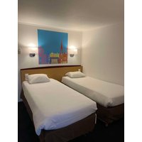 Martigues - Kyriad Direct Marseille Ouest - Martigues