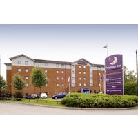 Castleford - Premier Inn Castleford Xscape - M62 J32