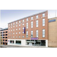 Luton - Premier Inn Luton Town Centre