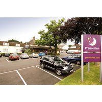Gatwick - Premier Inn Gatwick Crawley - Goff's Park
