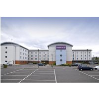 Enfield Lock - Premier Inn London Enfield