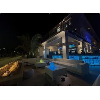 Philipsburg - Seaview Beach Hotel