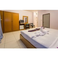 Patong Beach - Guesthouse Belvedere - Room for 2 Near Patong Beach, Wifi and Ac