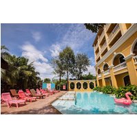 Krabi - ROYAL PINEAPPLE HOTEL l a welcome to wealth and good fortune