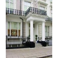 London - NOX Kensington Gardens