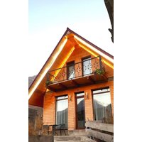 Kazbegi - Mountain flower cottage