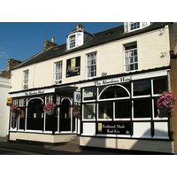 North Queensferry - Aberdour Hotel, Stables Rooms & Beer Garden