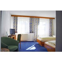 Feldkirchen-Westerham - A8 Hotel im Darchinger Hof Bed & Breakfast - Zwischen Holzkirchen und Weyarn - Zwischen München Salzburg und Innsbruck - Kurz vor dem Irschenberg