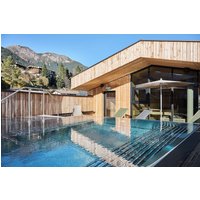Neustift im Stubaital - Lärchenlodge SkySpa und Rooftop Pool