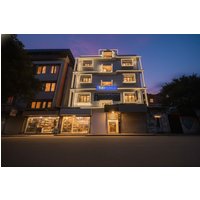 Kolkata - FabHotel Globe Express - Nr Ruby Hospital