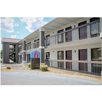 Knoxville (TN) - Motel 6 Knoxville, TN - East