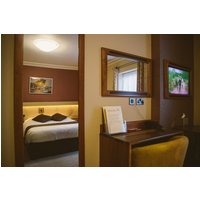 Cavan - The Farnham Arms Hotel