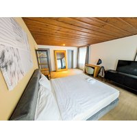 Winterthur - Hotel Taverne zum Kreuz by Nuu's