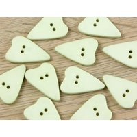 Dill Heart Plastic Buttons (Value Pack) Light Green
