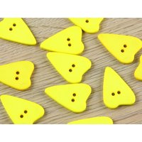 Dill Heart Plastic Buttons (Value Pack) Yellow