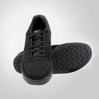Endura Hummvee Flat Shoes - Black | Extra 10% off first order.