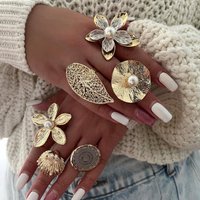 New Fashion Jewelry Stainless Steel Earring 18K Gold Plated Silver Flower Rings Chunky Pearl Flowers Stud Earrings