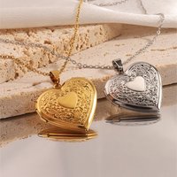 Classic Secret Box Necklaces 18K Gold Plated Stainless Steel Chain Engraved Grain Love Heart Opened Photo Frame Necklaces