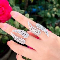 New Trendy Bling White Cubic Zirconia Open Cuff Adjustable Long Finger Big Angel Wing Ring for Women Wedding Engagement Evening