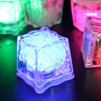 Colourful fast flashing ice cube light ps acrylic ice cube