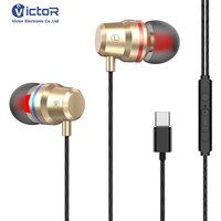 China factory in stock cheap wired in-ear earphones with micro audifonos baratos para celulares
