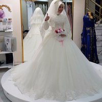 2018 Arab Muslim Wedding Dress Long Sleeves Lace Train
