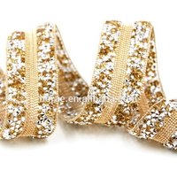 Rhinestone Trimming Chain Sandals