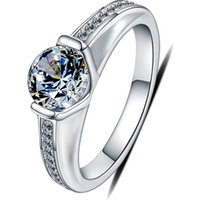 high quality polishing 0.5 carat diamond 925 sterling silver ring,cubic zirconia wedding ring jewellery display