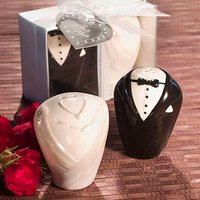 Wholesale Yiwu Joy Crafts Formal Dress Bride and Groom Ceramic Salt and Pepper Shaker Wedding Favors