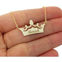 Customize Name Necklace Engrave Initials Letters Crown Necklace Choker Pendant Necklace