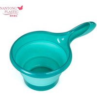 Foldable Plastic Water Scoop Cleaning