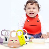 Wholesale fashion cute silicone waterproof baby bibs