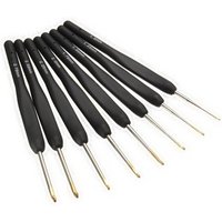 8 Piece Plastic & Metal Crochet Hook & Knitting Needle Set