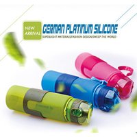 BPA free custom squeeze water bottles with flip top lid, 22 ounce soft collapsible silicone water bottle factory price