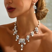 Sophisticated Water Drop Pearl Jewelry Set Elegant Flower Earrings & Necklace | Wholesale Accessories for Women