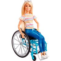 Barbie Fashionista docka med rullstol