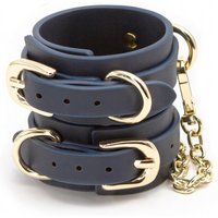 Kajdanki ze sztucznej skóry